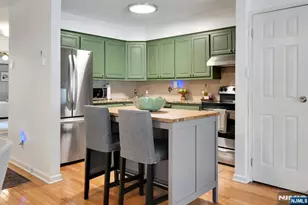 301 Claremont Ave C0003, Montclair, NJ 07042 - Photo 14