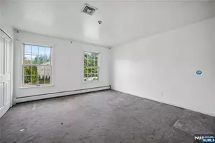 753 Washington Ave, Washington Township, NJ 07676 - Photo 20