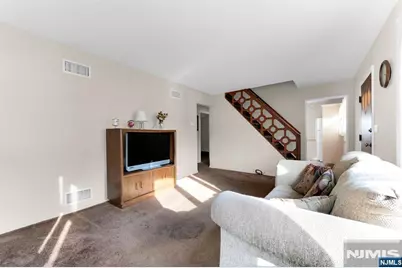 2747 Meister Avenue, Union Township, NJ 07083 - Photo 4