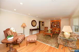 632 Iroquois St, Oradell, NJ 07649 - Photo 6