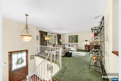 11 Oakland Terrace, Fairfield, NJ 07004 - Photo 10