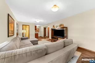 11 Oakland Terrace, Fairfield, NJ 07004 - Photo 14