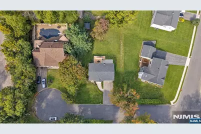 11 Oakland Terrace, Fairfield, NJ 07004 - Photo 38