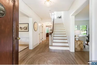 121 Christopher Street, Montclair, NJ 07042 - Photo 4
