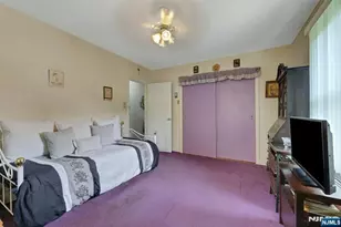 401 Adolphus Ave, Cliffside Park, NJ 07010 - Photo 24