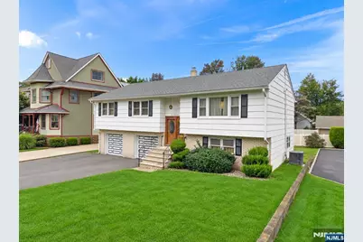 222 Vreeland Avenue, Nutley, NJ 07110 - Photo 2