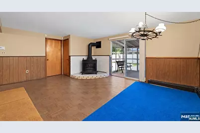 222 Vreeland Avenue, Nutley, NJ 07110 - Photo 30