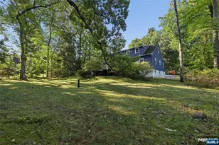 192 Rensselaer Rd, Essex Fells, NJ 07021 - Photo 4