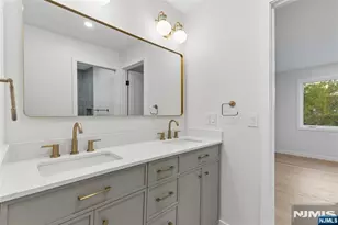22 Reeve Cir, Millburn, NJ 07041 - Photo 32