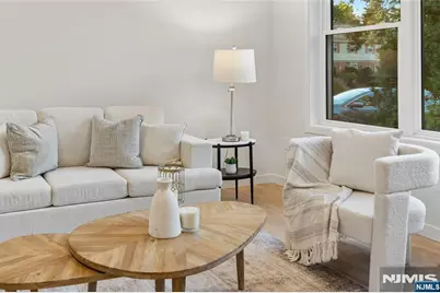 22 Reeve Circle, Millburn, NJ 07041 - Photo 6