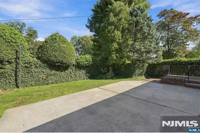 66 Enclosure Street, Nutley, NJ 07110 - Photo 30