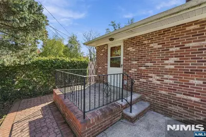 66 Enclosure Street, Nutley, NJ 07110 - Photo 32