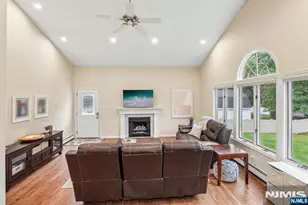 8 Mountain Way, Cedar Grove, NJ 07009 - Photo 16