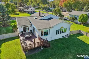 8 Mountain Way, Cedar Grove, NJ 07009 - Photo 32