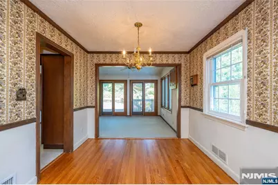 150 Franklin Street, Verona, NJ 07044 - Photo 8
