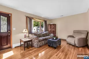 114 Lopez Rd, Cedar Grove, NJ 07009 - Photo 4
