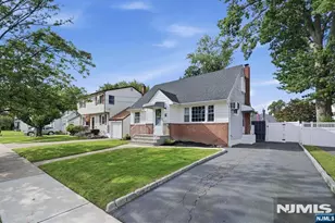 50 Elizabeth Ave, Elmwood Park, NJ 07407 - Photo 2