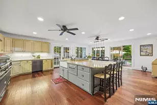 84 Arlington Ave, Caldwell, NJ 07006 - Photo 4