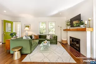 15 Euclid Pl, Montclair, NJ 07042 - Photo 6