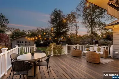 15 Euclid Place, Montclair, NJ 07042 - Photo 30