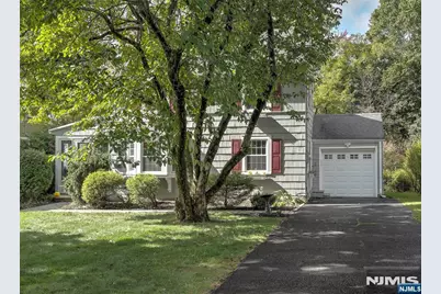 52 Crescent Road, Livingston, NJ 07039 - Photo 26