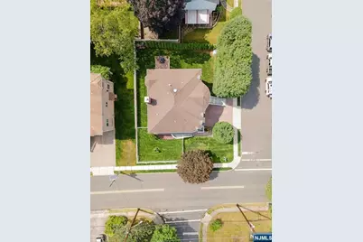 719 Cypress Street, New Milford, NJ 07646 - Photo 2