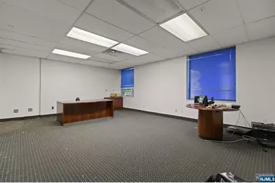 111 Galway Place, Teaneck Township, NJ 07666 - Photo 14