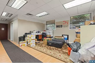 111 Galway Place, Teaneck Township, NJ 07666 - Photo 28