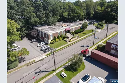 111 Galway Place, Teaneck Township, NJ 07666 - Photo 44