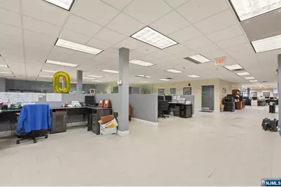 111 Galway Place, Teaneck Township, NJ 07666 - Photo 38