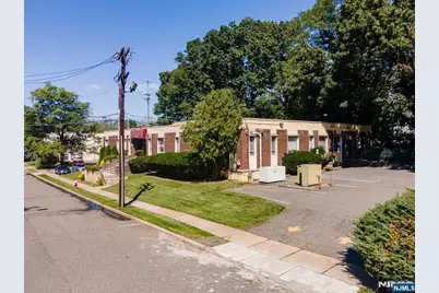 111 Galway Place 202,205 #202,205, Teaneck Township, NJ 07666 - Photo 12
