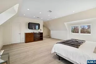 532 Winthrop Rd, Teaneck Township, NJ 07666 - Photo 24