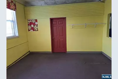 28 Glen Road, Rutherford, NJ 07070 - Photo 14