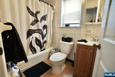 64-66 Montclair Avenue, Newark, NJ 07104 - Photo 8