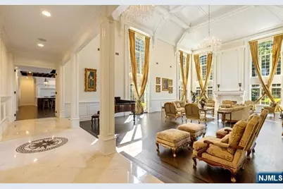 51 Chestnut Ridge Road, Saddle River, NJ 07458 - Photo 6