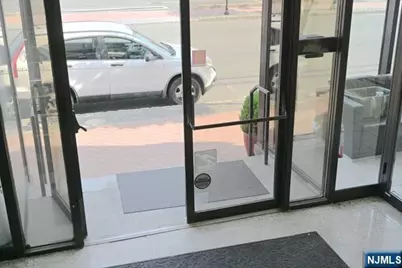 1637 Palisade Avenue, Fort Lee, NJ 07024 - Photo 4