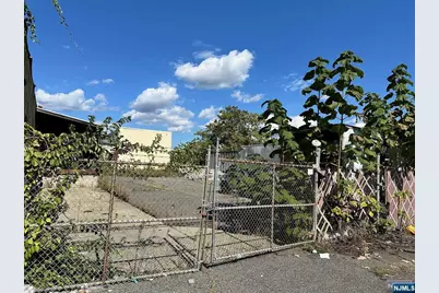 21 - 27 Florida Avenue, Paterson, NJ 07503 - Photo 2