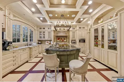 78 Roberts Road, Englewood Cliffs, NJ 07632 - Photo 14