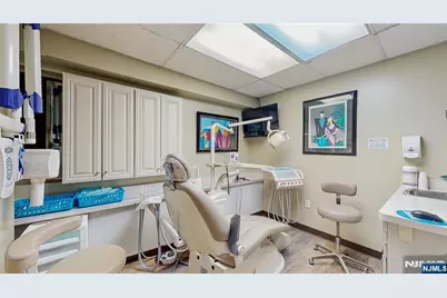 2185 Lemoine Avenue 1Jk #1JK, Fort Lee, NJ 07024 - Photo 4