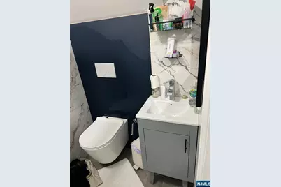 460 Boulevard, Hasbrouck Heights, NJ 07604 - Photo 8