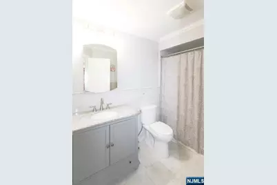 40-44 Rome Street 3 #3, Newark, NJ 07105 - Photo 8