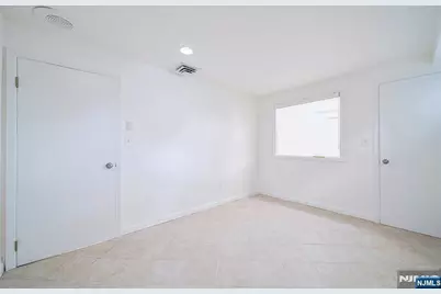 1331 Anderson Avenue Ff #FF, Fort Lee, NJ 07024 - Photo 16