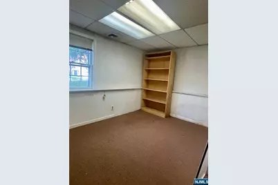 961 Teaneck Road, Teaneck Township, NJ 07666 - Photo 10