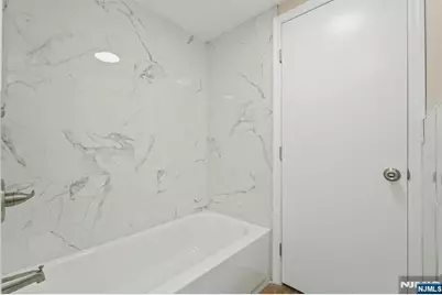 234 Columbia Avenue 19 #19, Fort Lee, NJ 07024 - Photo 26