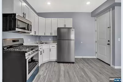 157 Clifton Avenue, Newark, NJ 07104 - Photo 22