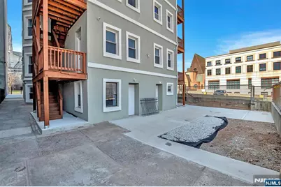 157 Clifton Avenue, Newark, NJ 07104 - Photo 40