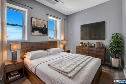 157 Clifton Avenue, Newark, NJ 07104 - Photo 26