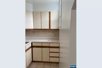 88 Shaler Avenue, Fairview, NJ 07022 - Photo 16