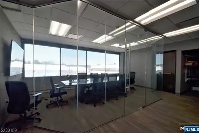 1035 US Highway 46 B205 &amp; B204 #B205 &amp; B204, Clifton, NJ 07013 - Photo 4