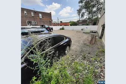 139-141 Palisade Avenue, Cliffside Park, NJ 07010 - Photo 2